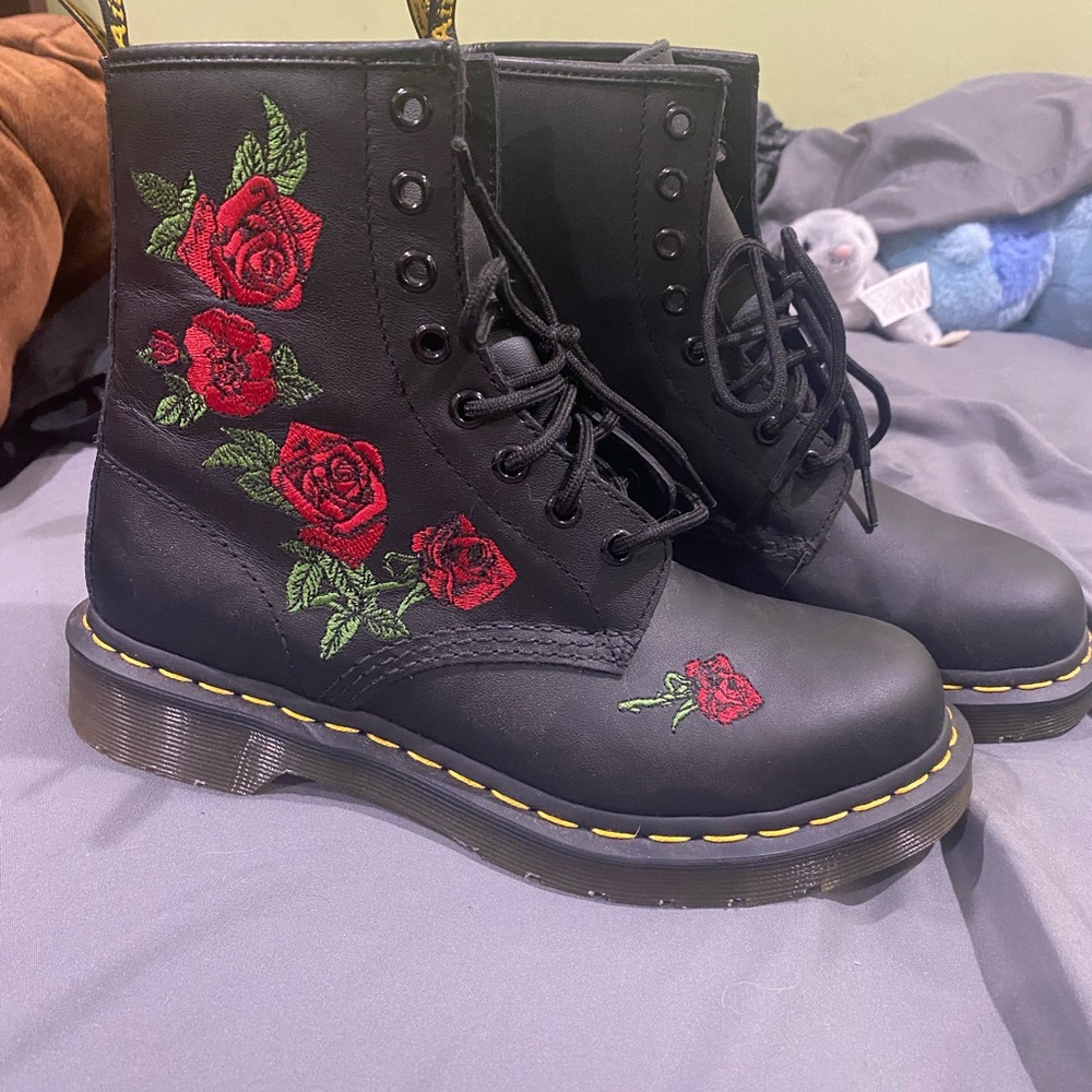 Rose Dr Martins
